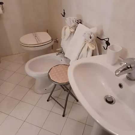 La Corte Delle Vanita